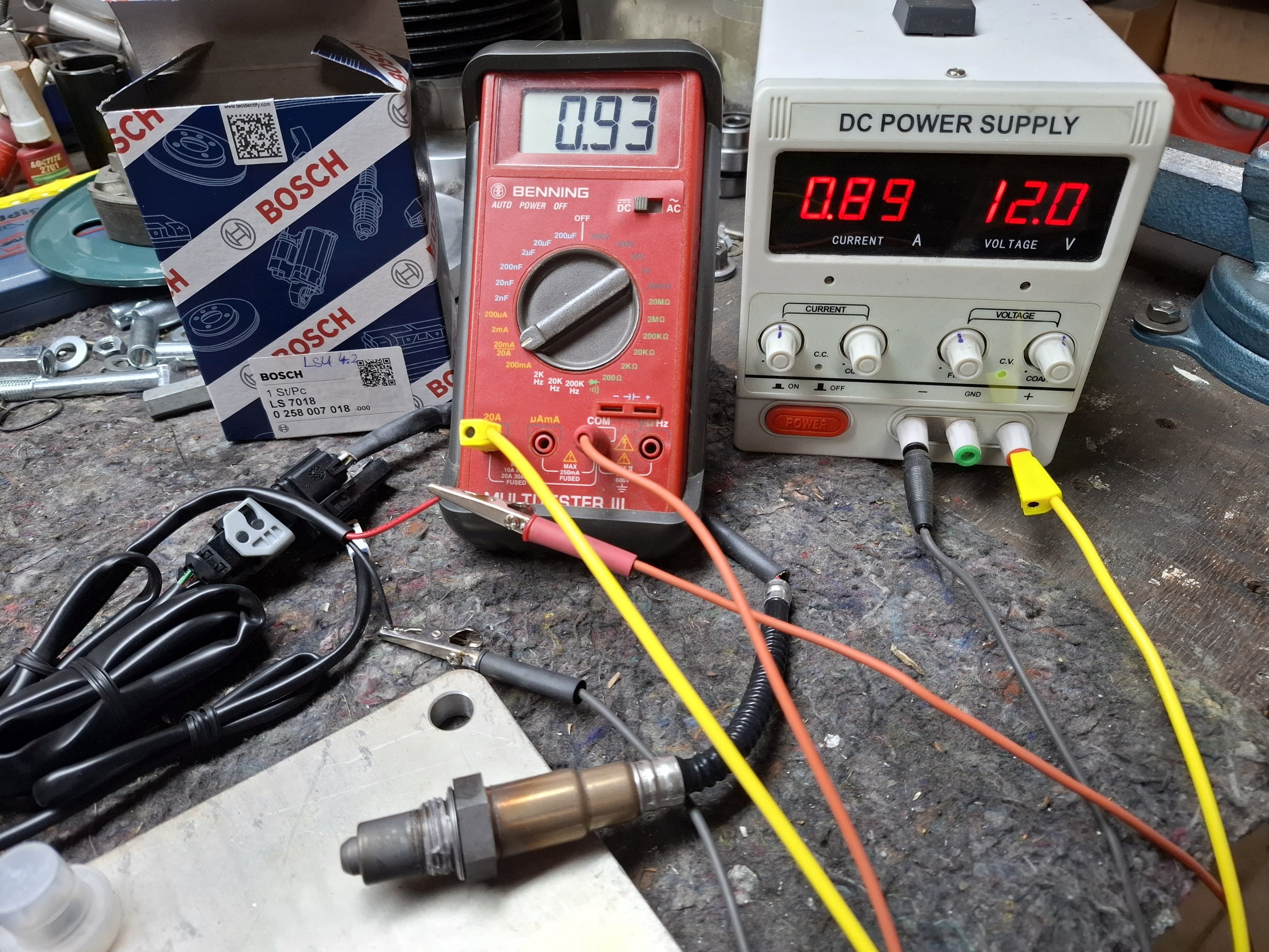 Koso LSU 4.2 Betrieb: 930mA