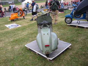 Vespa 125 U Vu1t Vespa Lambretta Wiki